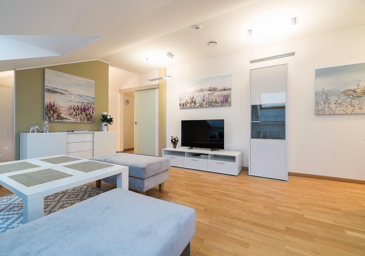 Rooftop Apartments Talin Exterior foto